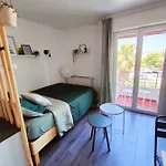 Cocooning Proche Centre Avec Parking, Climatisation 히에레