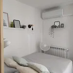 아파트 Cocooning Proche Centre Avec Parking, Climatisation 히에레