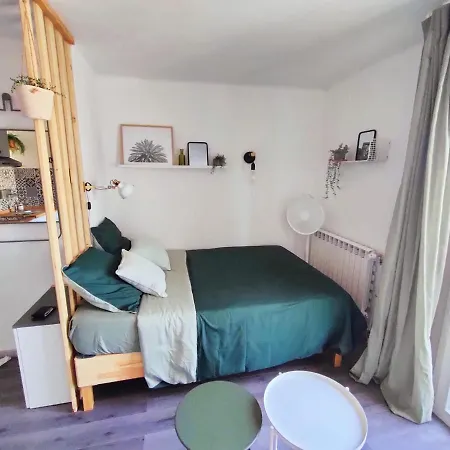 Cocooning Proche Centre Avec Parking, Climatisation הייר