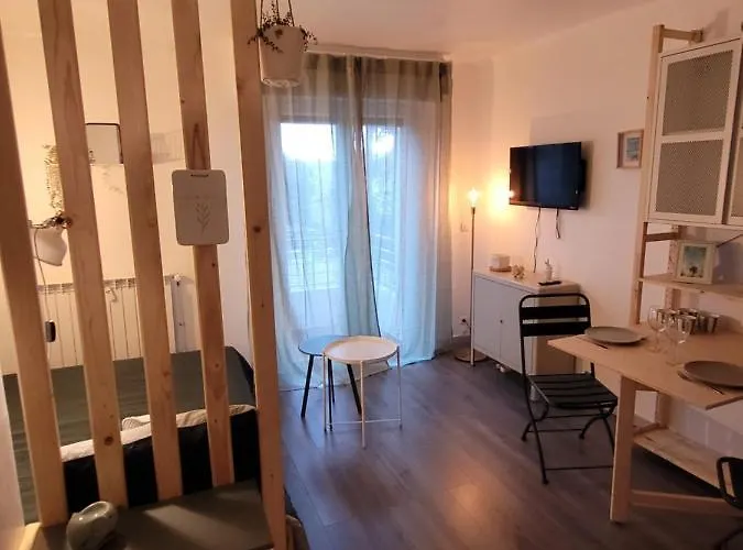 Appartement Cocooning Proche Centre Avec Parking, Climatisation