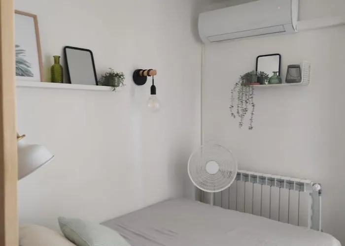 Apartman Cocooning Proche Centre Avec Parking, Climatisation Hyères